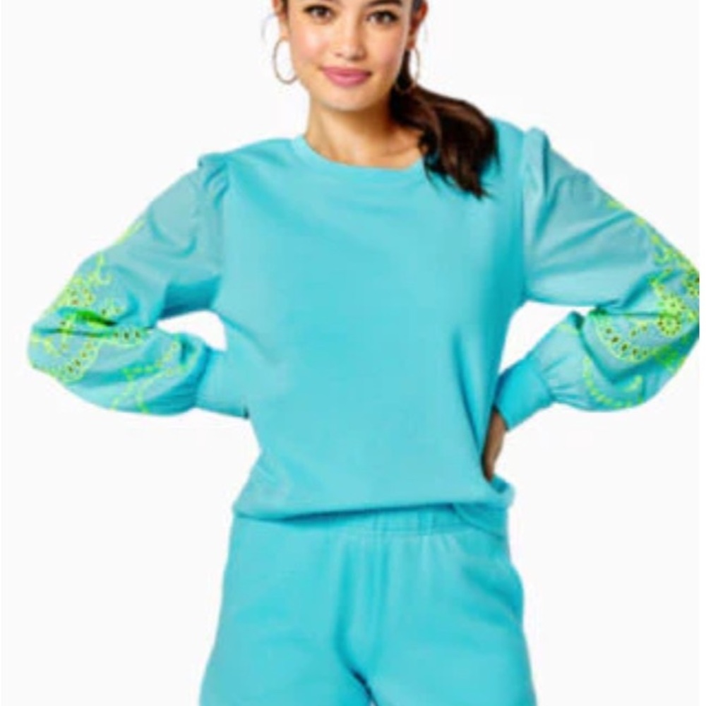 Lilly Pulitzer Alla Terry Sweatshirt & Kylar Knit Shorts in Blue Horizon, Large